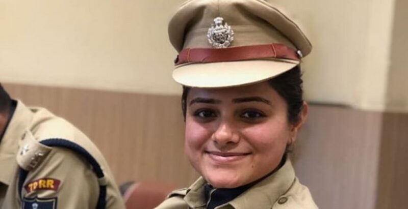 Mohita Sharma IPS officer Wiki, Bio, Profile, Caste and Family Details